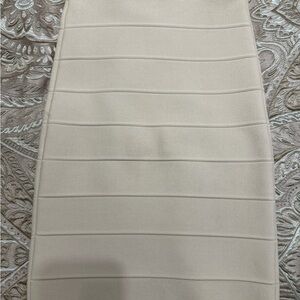 Bcbg bandage Maxazria high rise skirt.